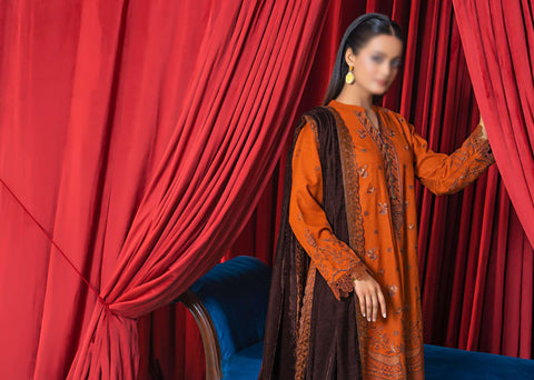 Momina 0.2 Fancy Winter Fabric Collection:24 By Sobia Waseem D-04