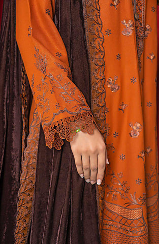 Momina 0.2 Fancy Winter Fabric Collection:24 By Sobia Waseem D-04