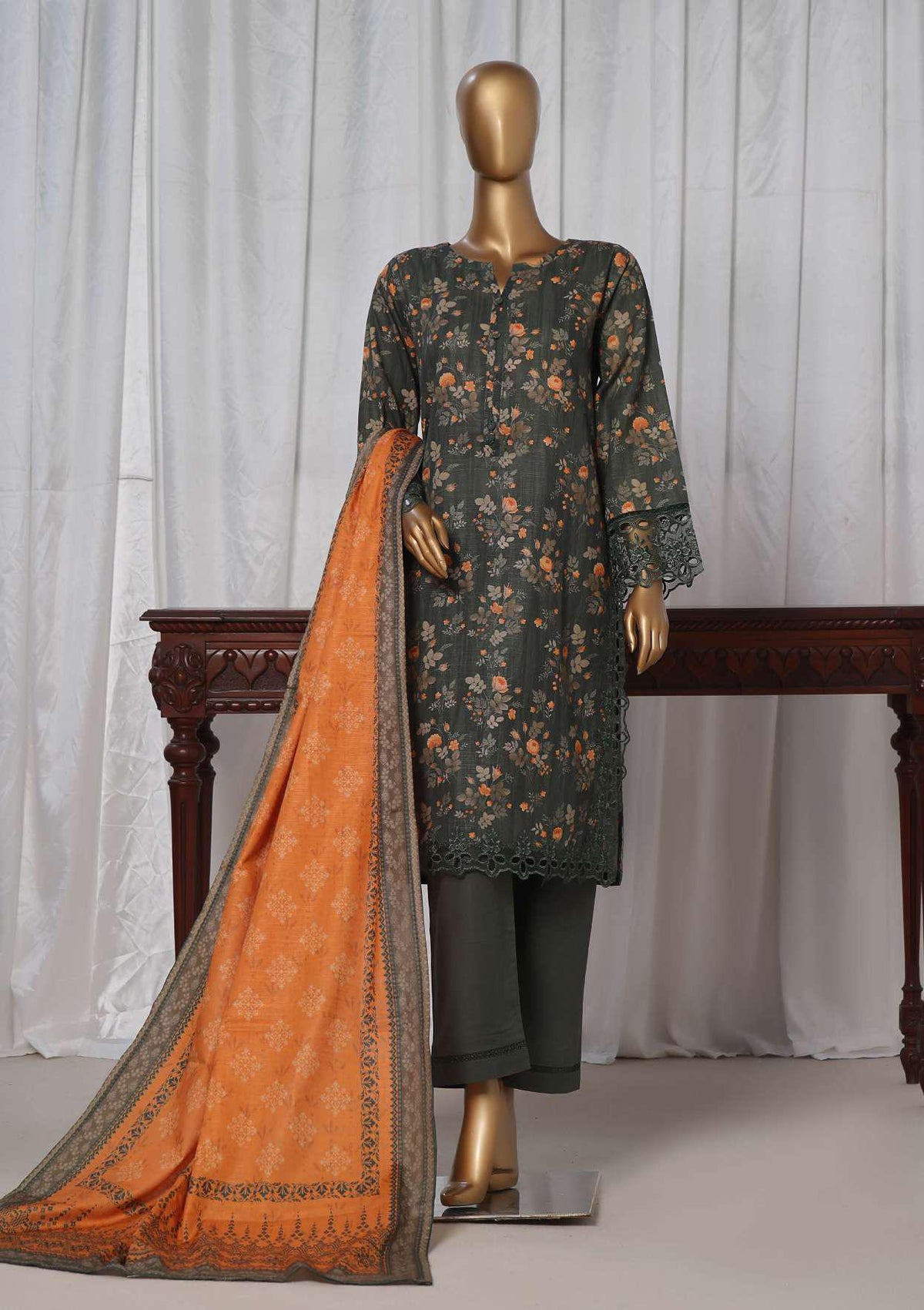 Sadabahar Emb Print Khaddar Coll: Reay To Wear D-06