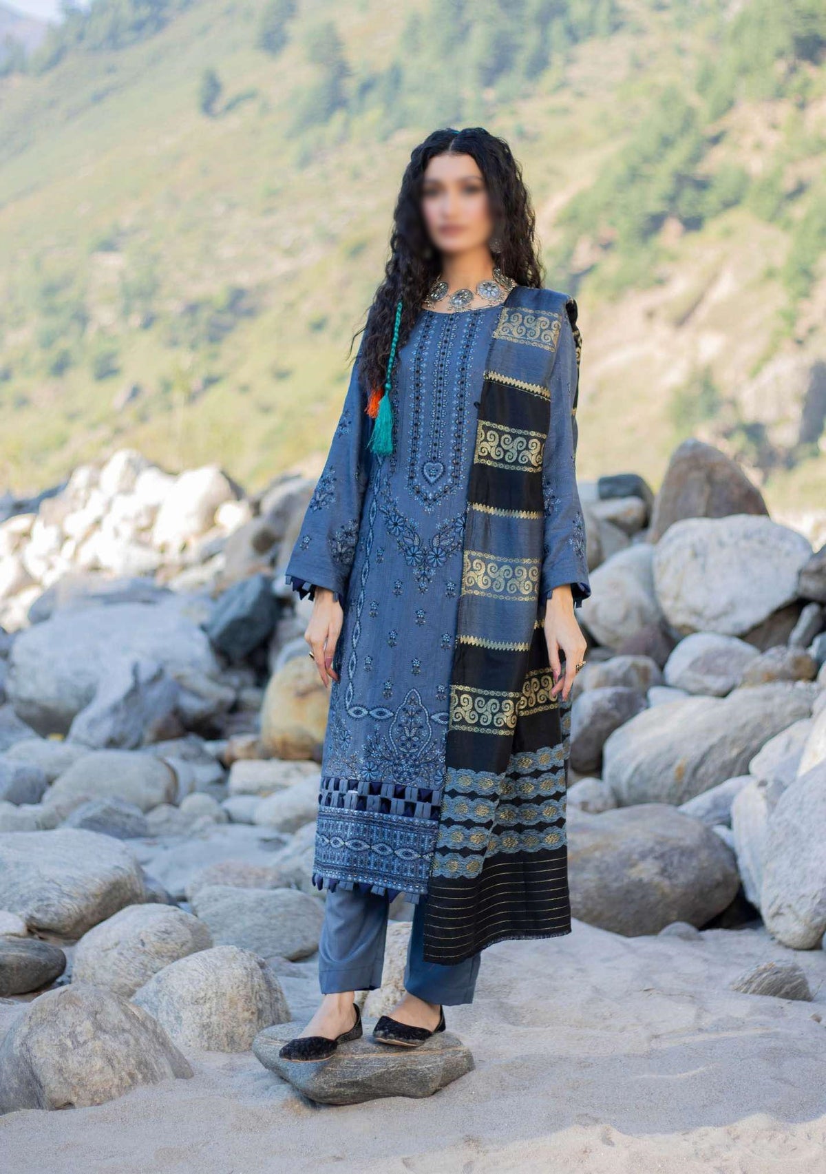 Shah Man Dhanak Zari Fancy Emb Coll:24 By Sobia Waseem D-06