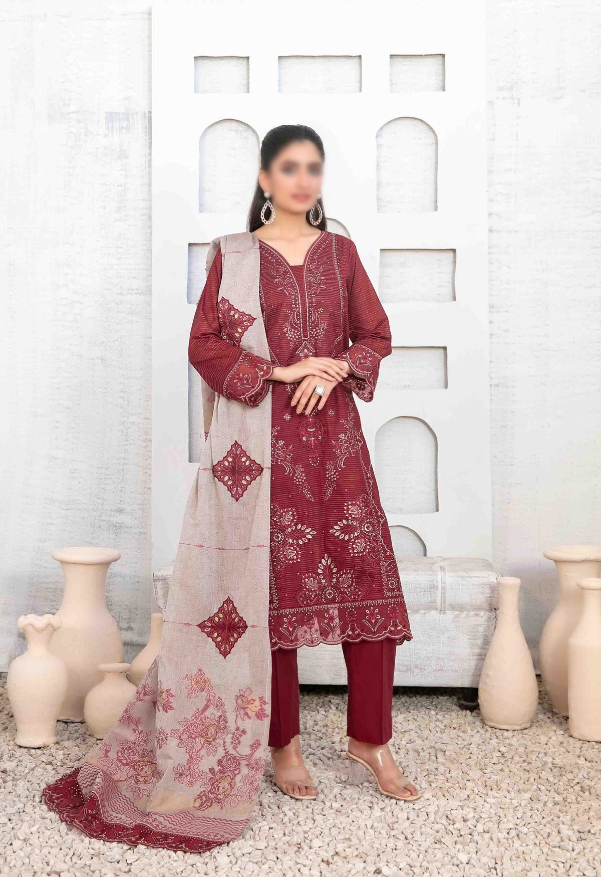 Mable Vol2 Emb Fancy Lawn Emb Banarsi Dupatta Un Stitched 3 Pcs Tawakkal D-1033