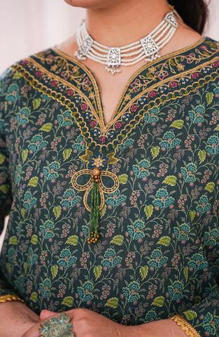 AIRA by Aizal | Festive Embroidered & Printed Lawn 2 Piece Stitched Suit D-1