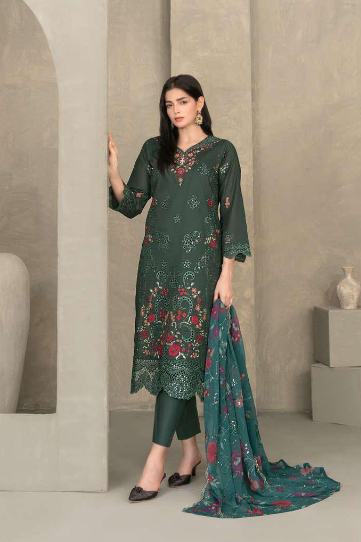ZAYRA by Tawakkal Fabrics | Fancy Embroidered Cross Slub Lawn 3 Piece Semi-Stitched Suit D-7