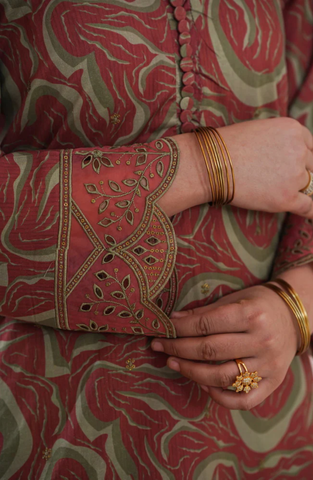 AIRA by Aizal | Festive Embroidered & Printed Lawn 2 Piece Stitched Suit D-2