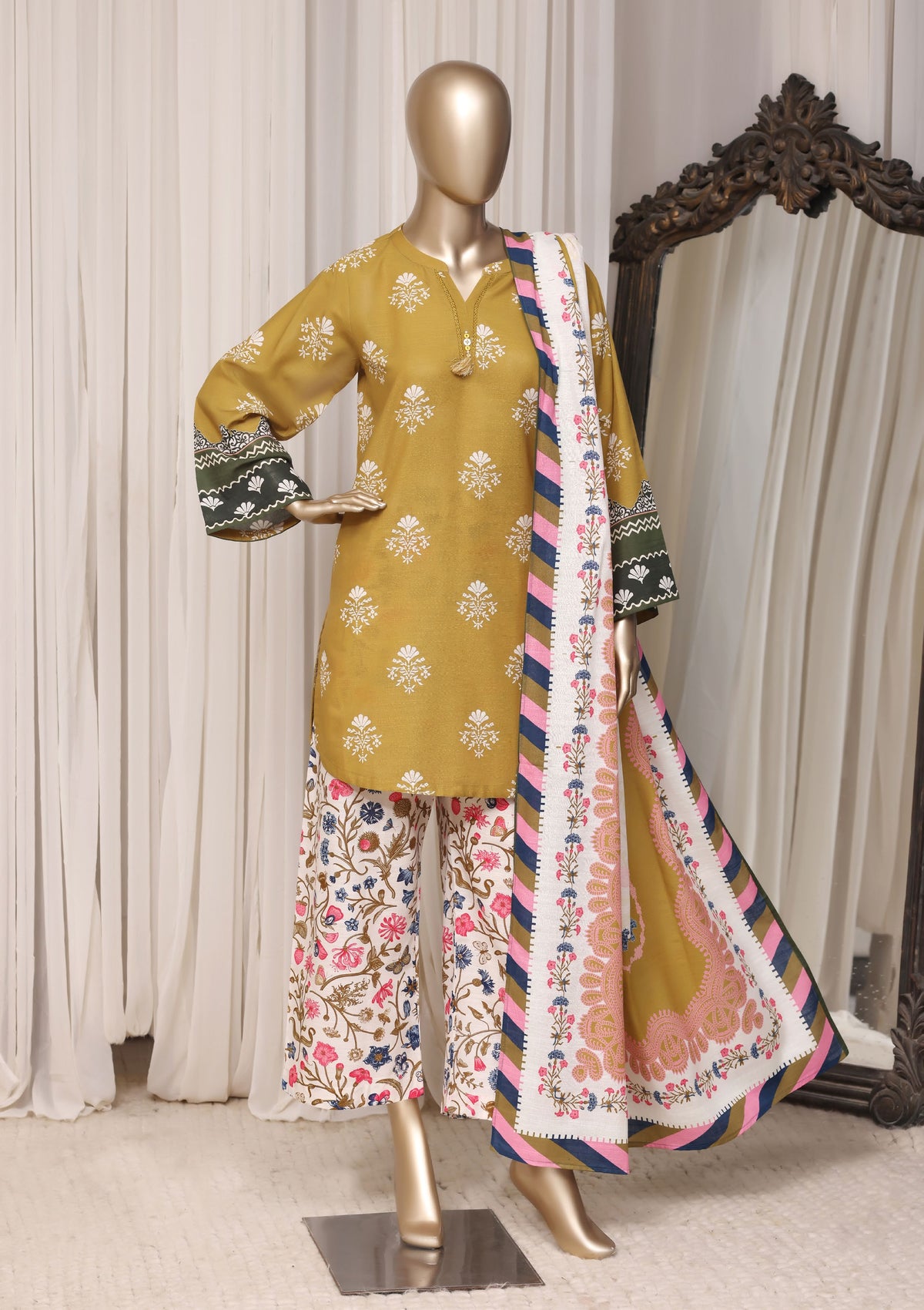 Sadabahar Printed Khaddar Winter collection Stitched 3 Piece Suit D-6