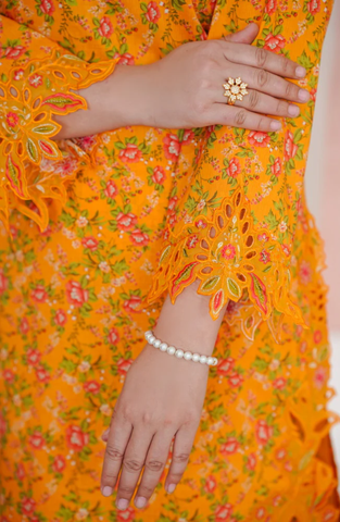 AIRA by Aizal | Festive Embroidered & Printed Lawn 2 Piece Stitched Suit D-4