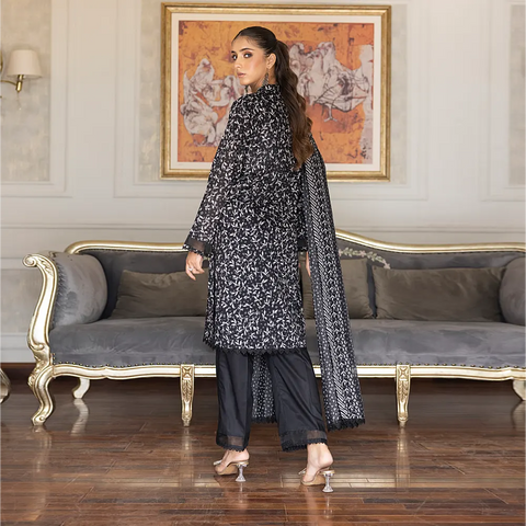 Black & White Vol3 Salina Digital Print Un Stitched 3 Pcs By Regalia Textile D-7