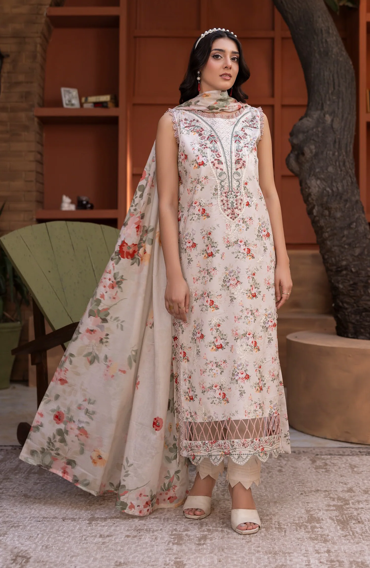 Sanam Saeed Premium | Embroidered Lawn 3 Piece Unstitched Suit D-4