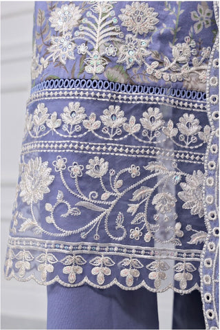 Signature Printed & Embroidered Pret Lawn Coll'25 D-02
