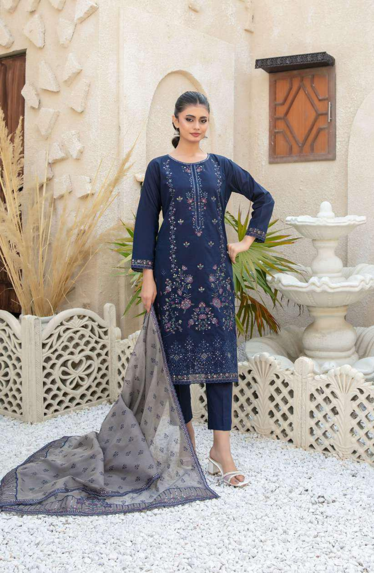 MALA by Shahid Tawakkal | Fancy Embroidered Lawn 3 Piece Unstitched Suit D-4