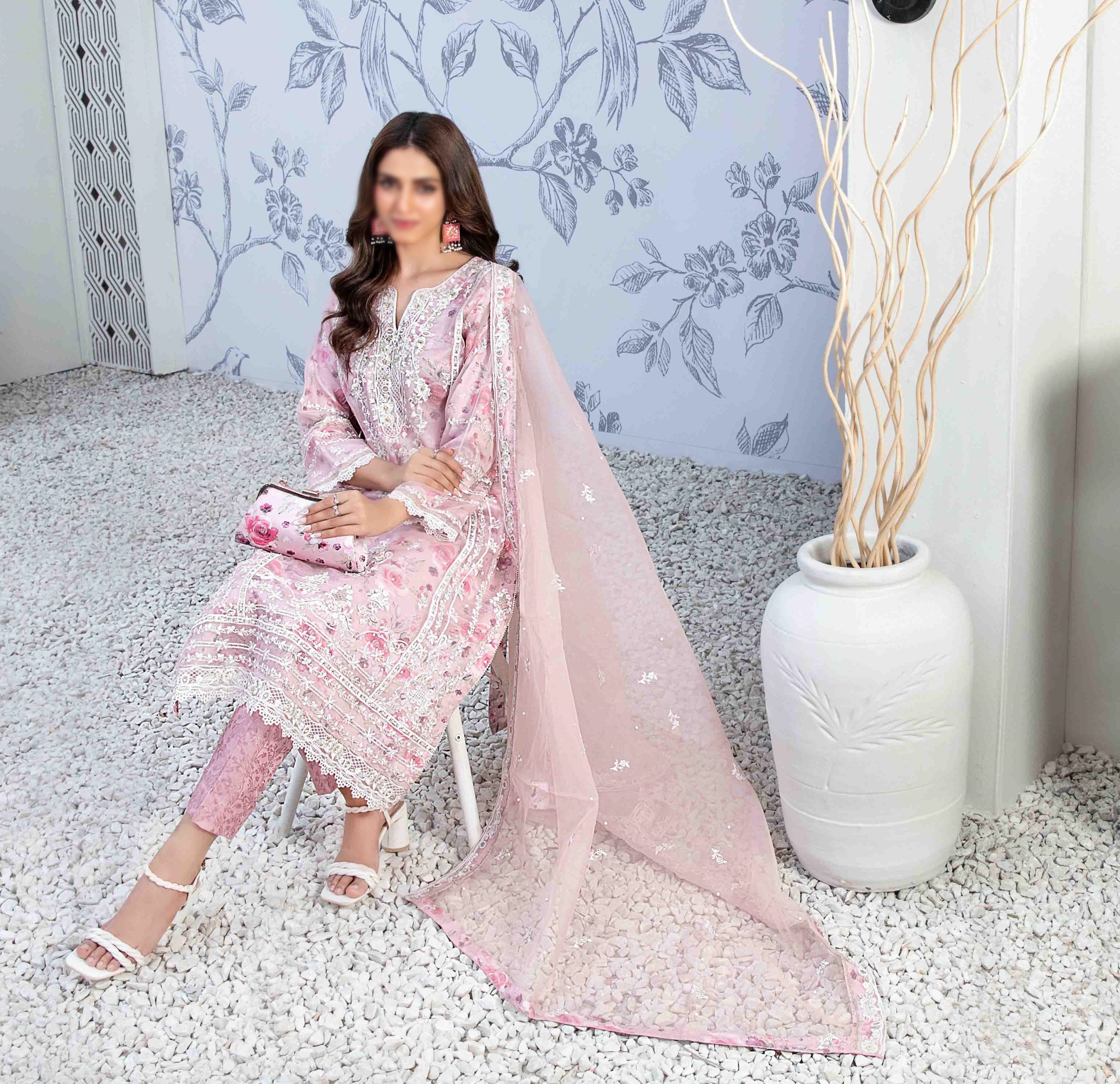 D-9923  Mah-E-Meer Fancy Embroidered Organza Coll'23 By Tawakkal Semi-Stitched With Clutch