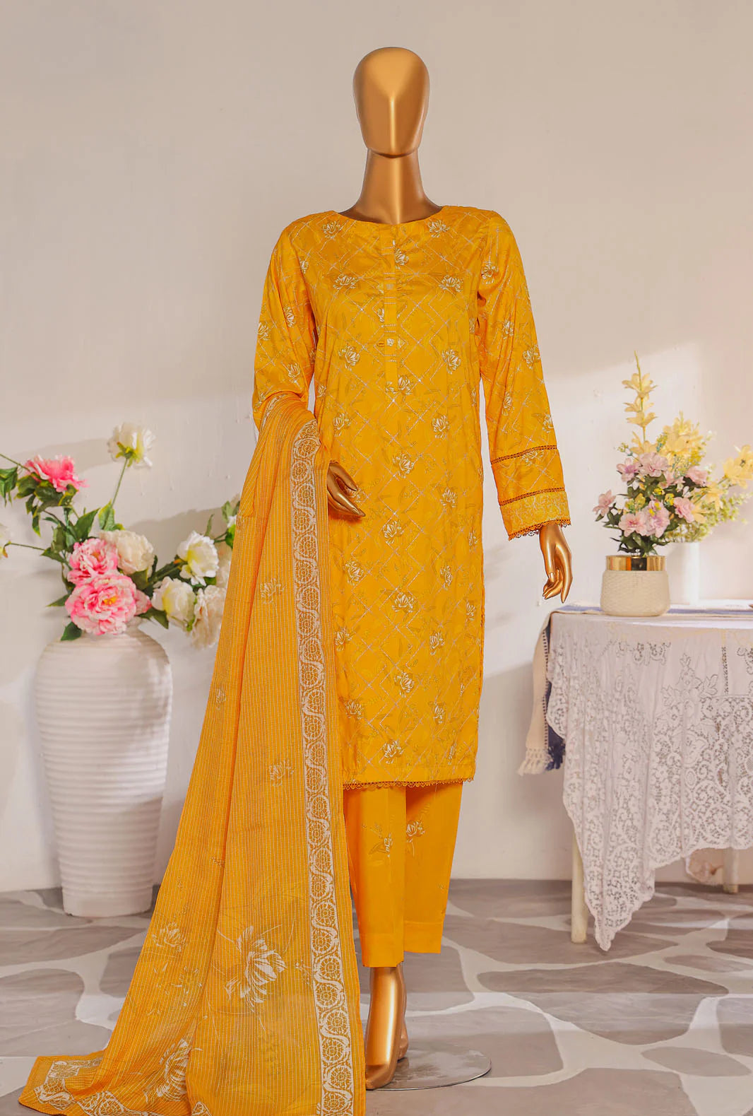 Mother Linen Embroidered Un-Stitched Collection D-4