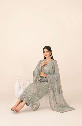 Libaas-E-Ishq by Tawakkal Fabrics | Fancy Embroidered Chiffon 3 Piece Semi-Stitched Suit D-8
