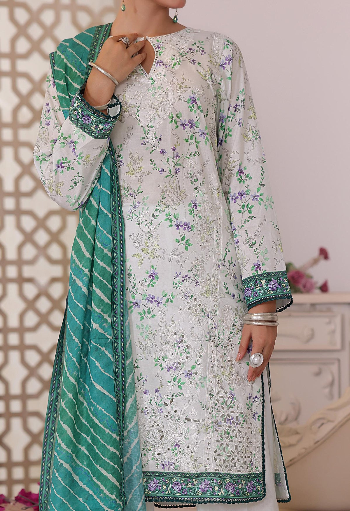 Misri Embroidered Edition By Vs Textile D-06