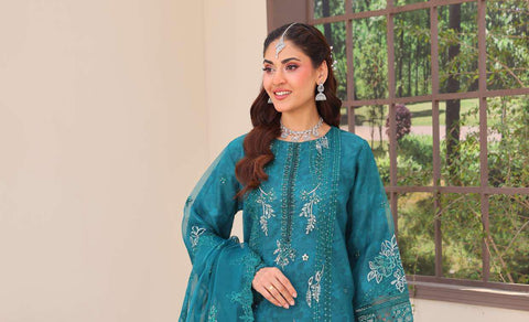 Eshaal Vol-2 Semi-Stitched Luxury Embellished Suit D-1