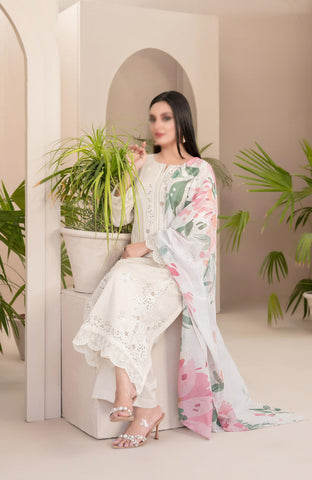 Farwa Embroidered Lawn By Tawakkal D-07