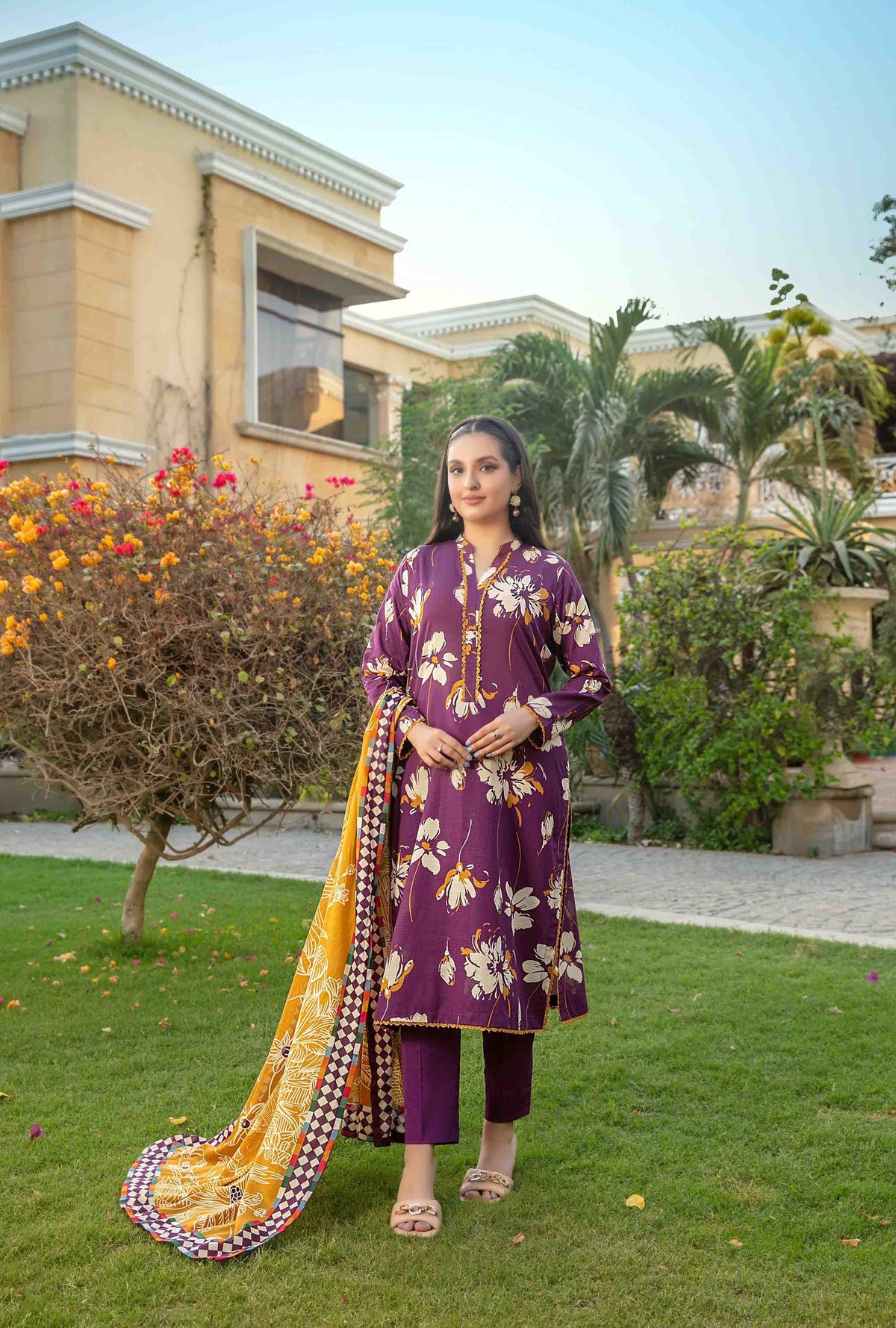 Naimal Lawn Slub Digital Print Vol-2 By Tawakkal D-09