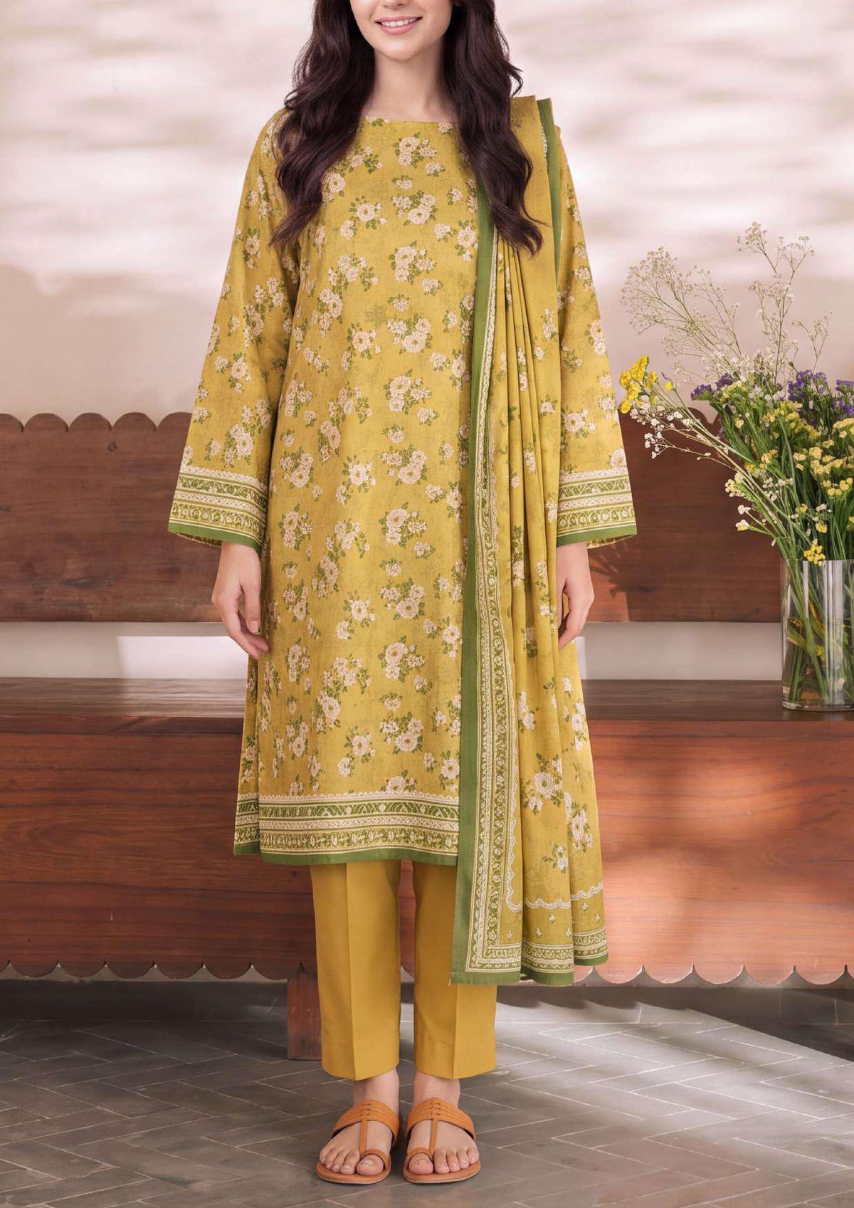 Daman Exclusive by VS Textiles | Printed Cambric 3 Piece Unstitched Suit D-10