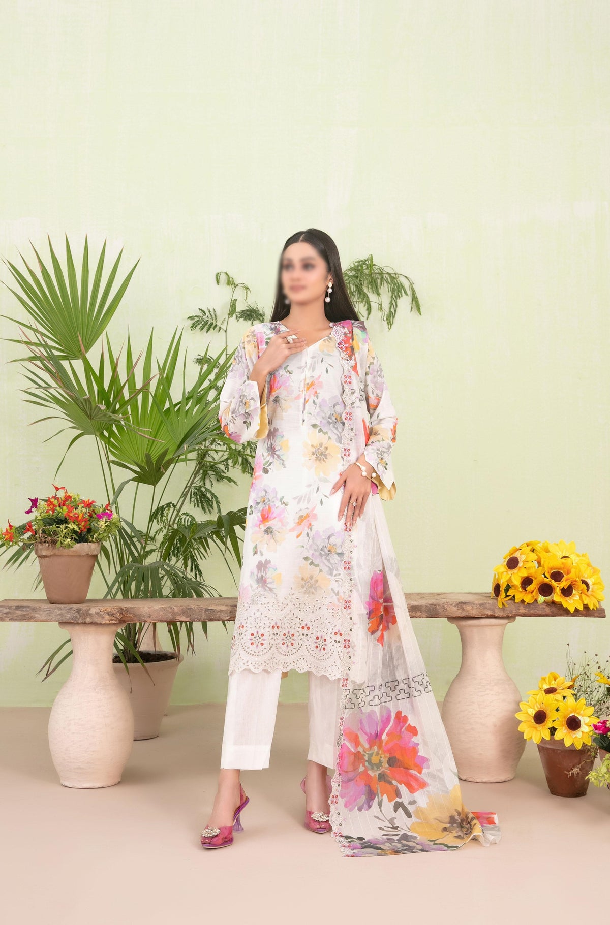 Erva Embroidered Lawn Digital Print By Tawakkal D-01
