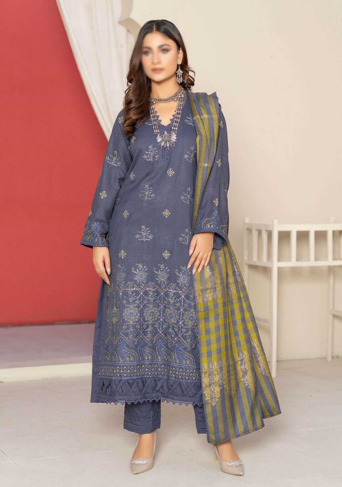 HAYMA SUPERIOR DHANAK MULTANI SHAWL D-07