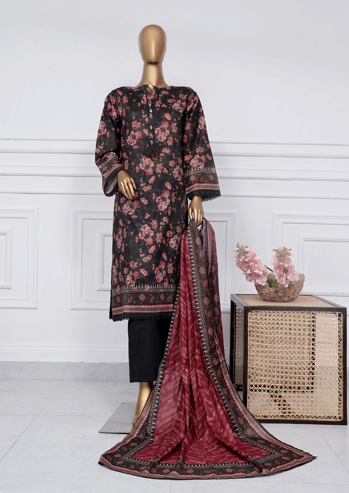 SADABAHAR Printed Collection2025 Lawn Vol-1  D-14