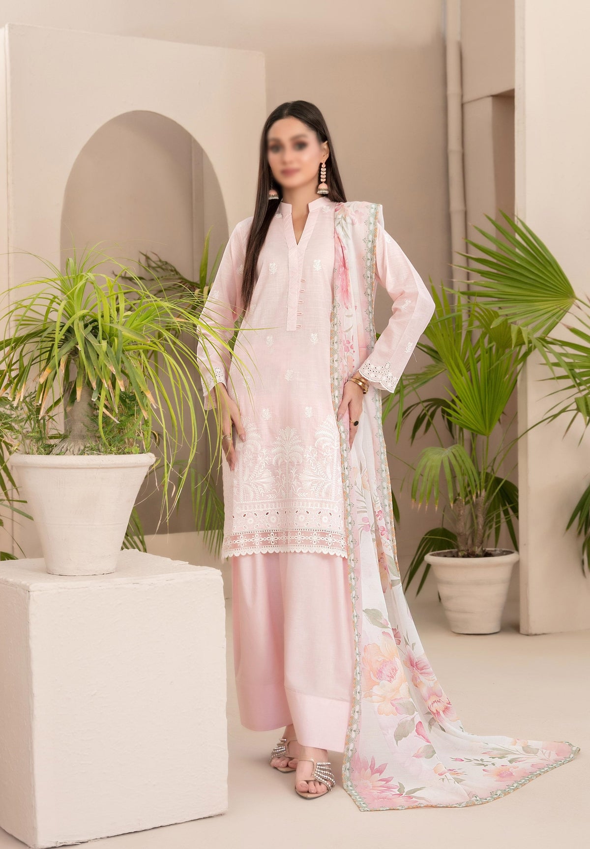 Farwa Embroidered Lawn By Tawakkal D-04
