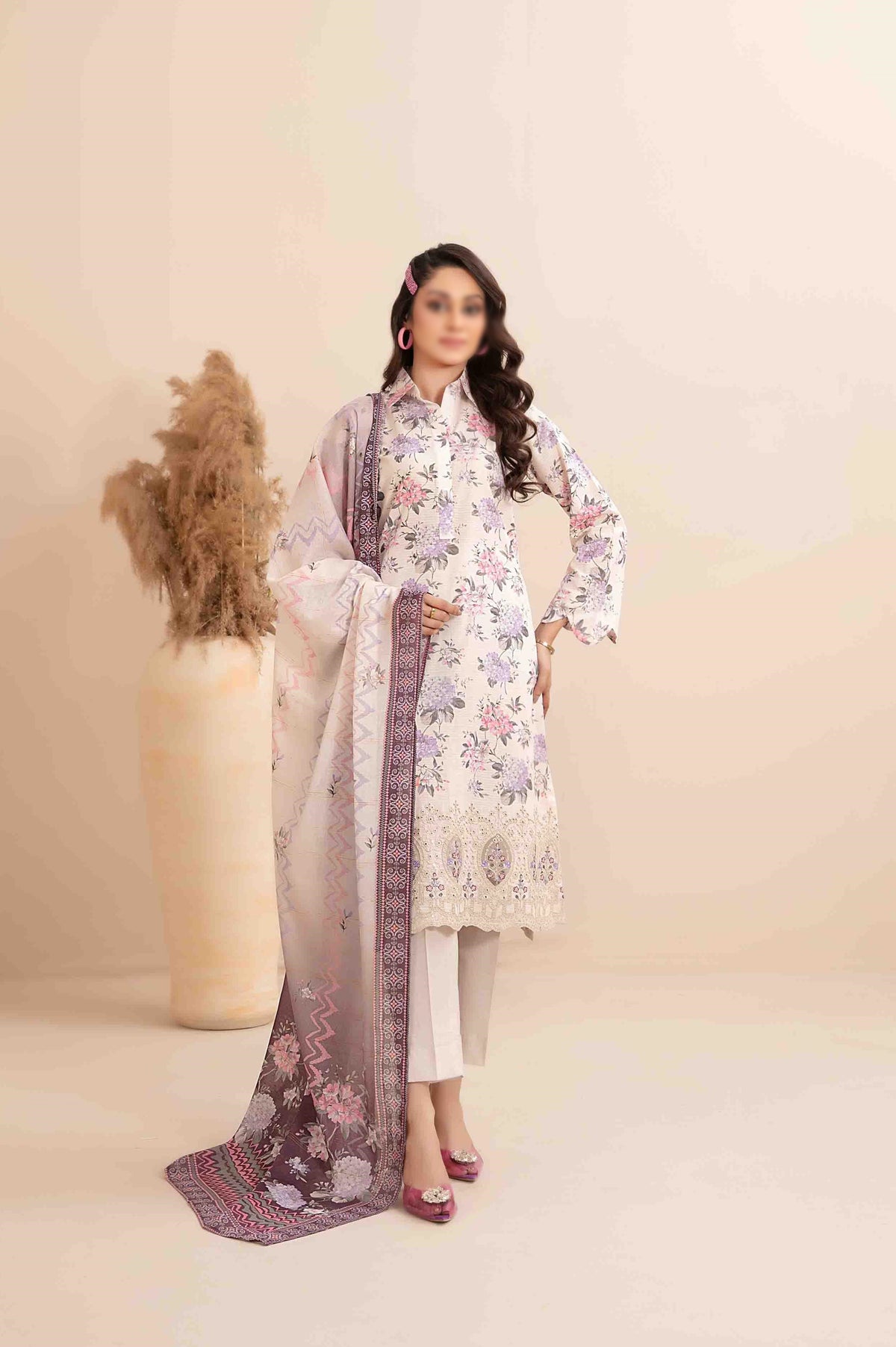 Meheroon Embroidered Lawn Digital Print D-03