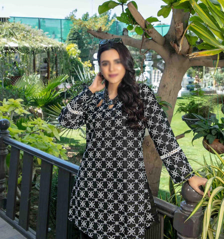 KIRAZ Un-Stitched Schiffli Jaal Emb Slub Lawn D-2027