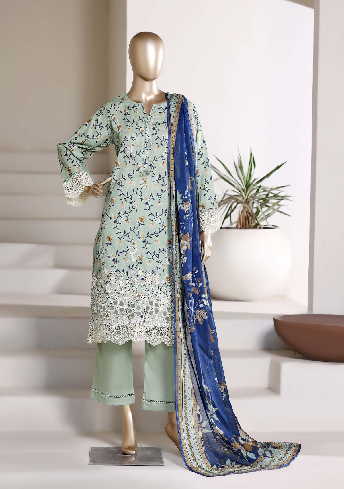 Sadabahar AMYRAH Vol-2 | Heavy Embroidered Lawn 3 Piece Stitched Suit D-4