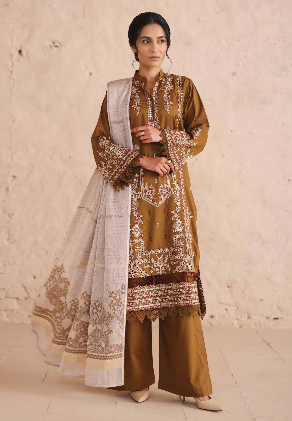 Johra Vasal Embroidered Lawn Unstitched 3 Piece Suit D-2
