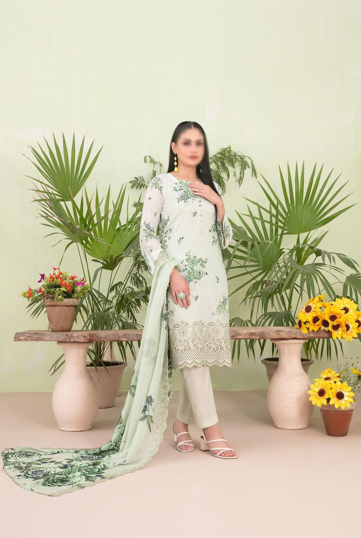 Erva Embroidered Lawn Digital Print By Tawakkal D-06