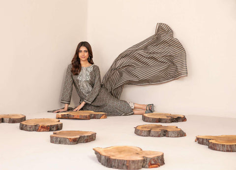 TYLA by Tawakkal Fabrics | Gala Embroidered Rotary Printed Lawn 3 Piece Unstitched Suit D-4