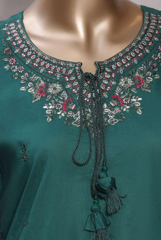Sadabahar Eclair Embroidered Lawn Stitched 3 Piece Suit D-2