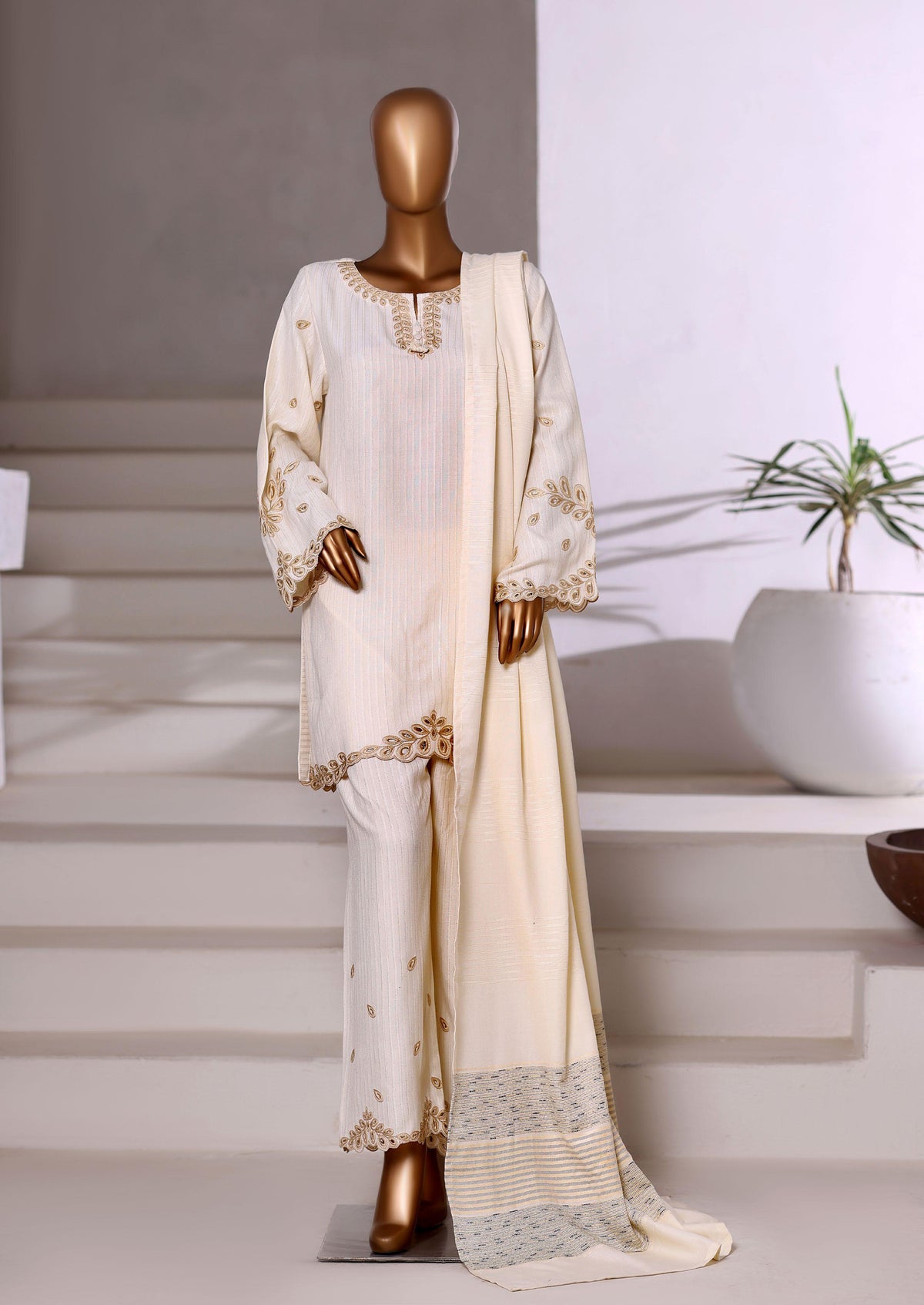 Sadabahar Vybe Emb Dhanak Stitched 3 Piece Suit D-5