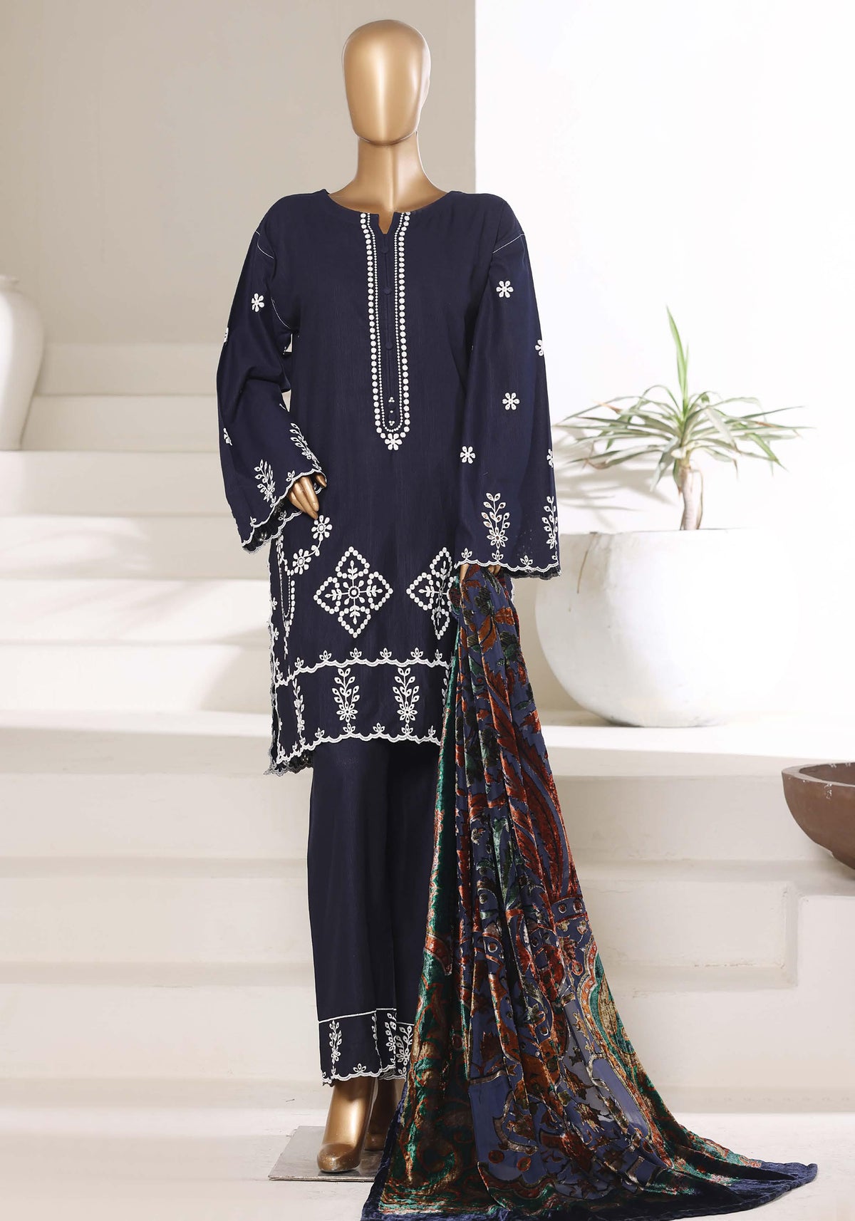 SADABAHAR Luxury Khaddar Karandi with Palachi Shawl 3Pc Stitched D-04