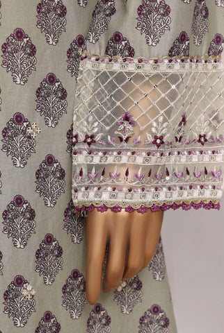 Regal by Sadabahar Vol-3 | Embroidered Lawn 3 Piece Stitched Suit D-4