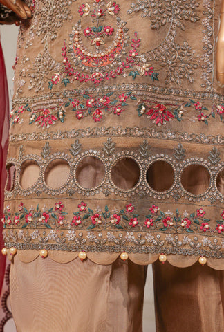 Mahpara Vol-16 Festive Formal Collection 2025 Sadabahar D-04