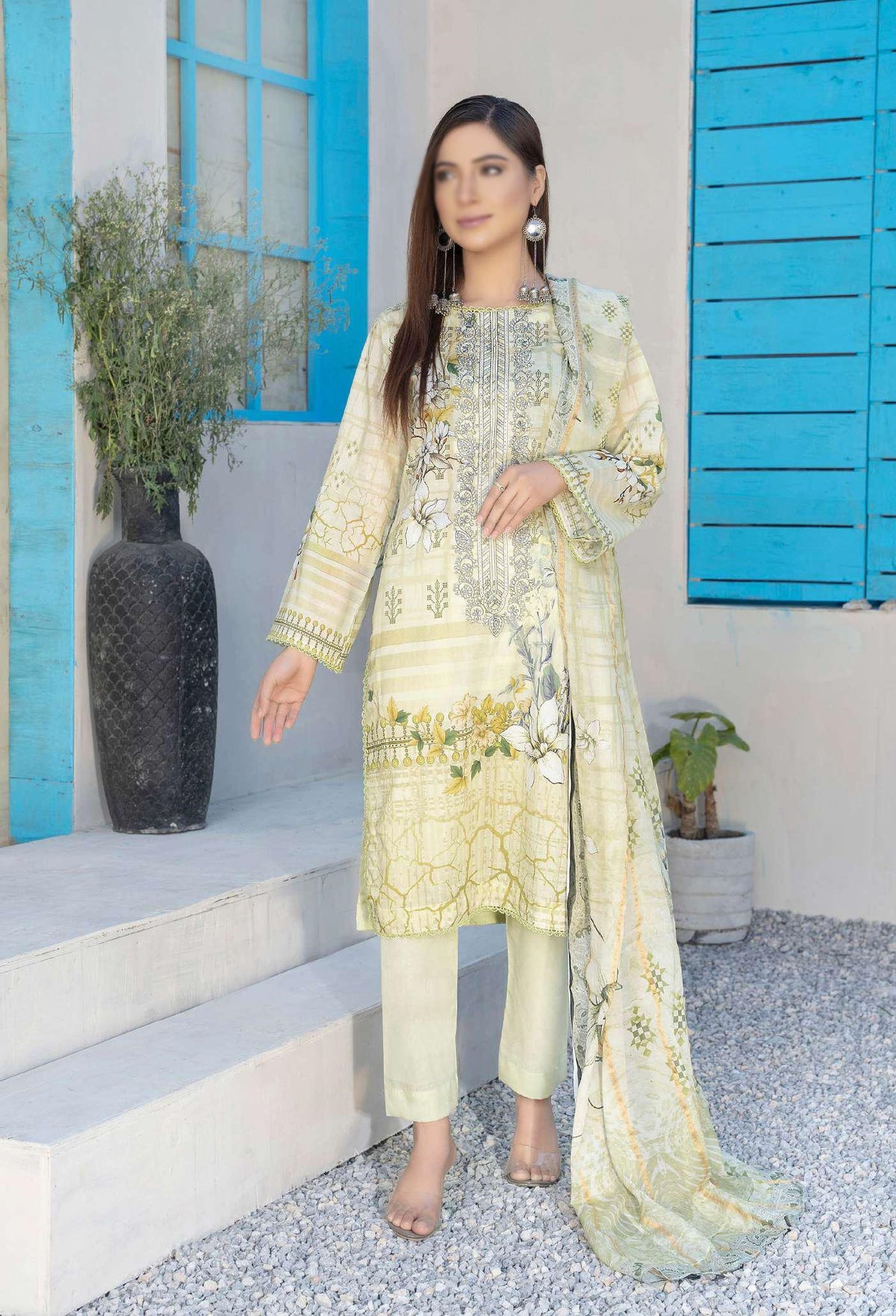 Dayar-E-Ishq Unstitched Digital Lawn Print Collection 2023 D-05